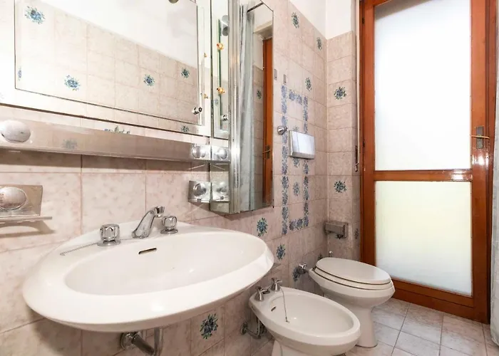 Apartman Guesthost - Massaua Roomy Vintage *