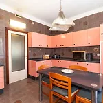 Apartmán Guesthost - Massaua Roomy Vintage *