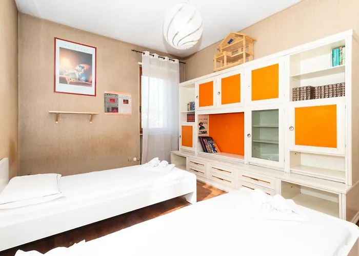 Guesthost - Massaua Roomy Vintage * Turyn